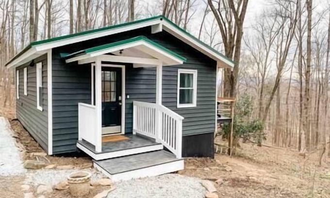 Batesville Casa | Mountain Retreat: Virginia Foothills