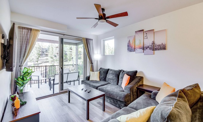 Fraser Condominio | Mountain Retreat in Fraser w/ Garage & Deck!