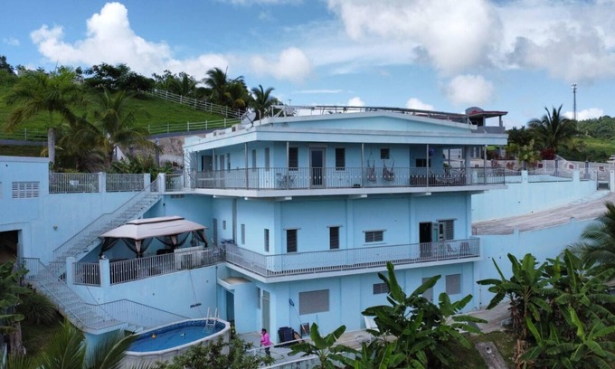 Yabucoa Casa | Mountain Retreat w/ Hot tub, Pool & Nature View