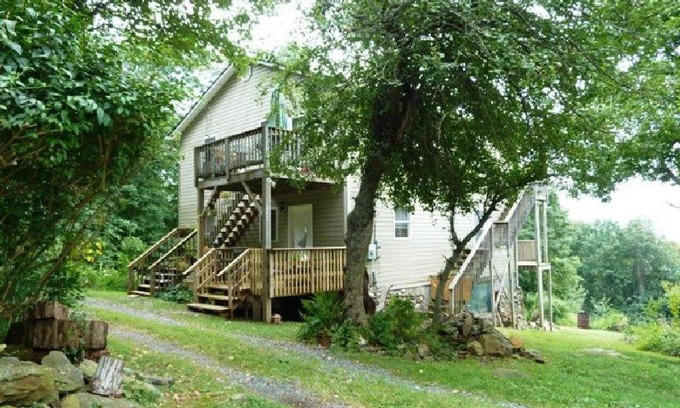 Stanley Apartamento | Mountain Roots Lodging