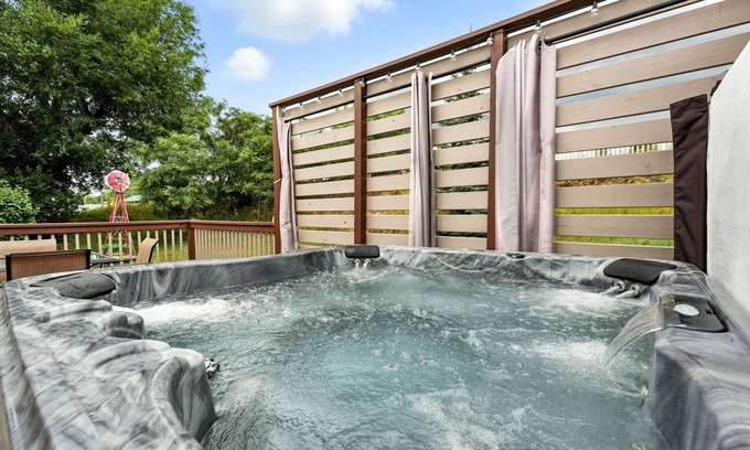 Larkspur Casa | Mountain Serenity Retreat - Larkspur Retreat