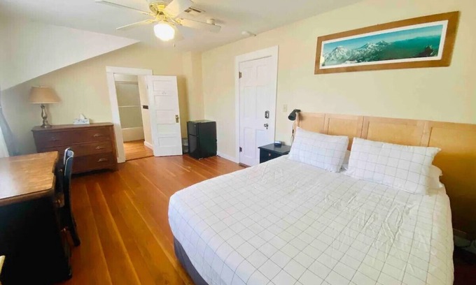Springfield Apartamento | Mountain Suite - The Annex
