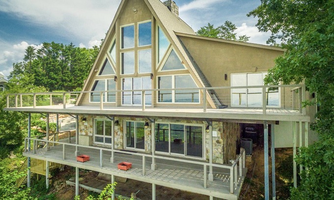 Graysville Casa | Mountain Top Perfection