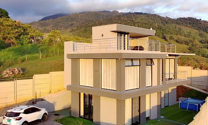 San Isidro de El General Casa | Mountain Valley View House, for peace and lovers of nature