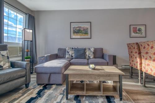 East Kootenay Apartamento | Mountain View Villas with Fairmont Creek Vacation Rentals