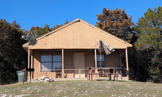 Davis Cabina | Mountain View 2 Bed Cabin