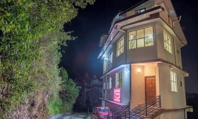 Shimla Casa | Mountain View 2BHK | Humble Homestay | 8km Mall