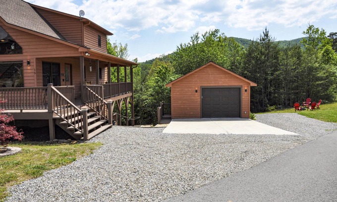 Murphy Cabina | Mountain View Cabin Close to Town w/River Access