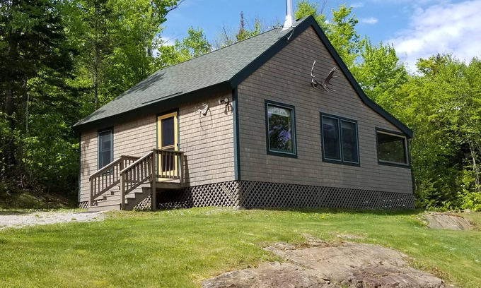 Newry Casa | Mountain View Cabin, Umbagog Lake area near the Maine/N.H border