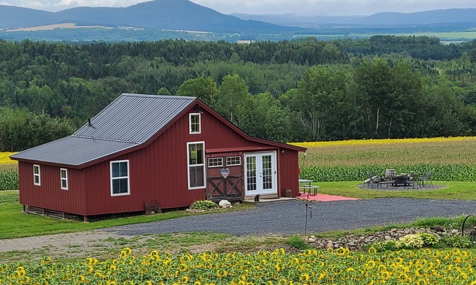 Aroostook Cabina | Mountain View Cabins #2