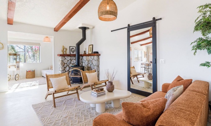 Morongo Valley Casa | Mountain View Desert Home, Perfectly Located between Palm Springs & Joshua Tree