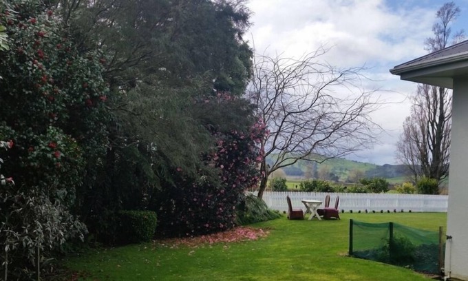 Cambridge Cama Y Desayuno | Mountain View, Garden view, animals, Farm stay