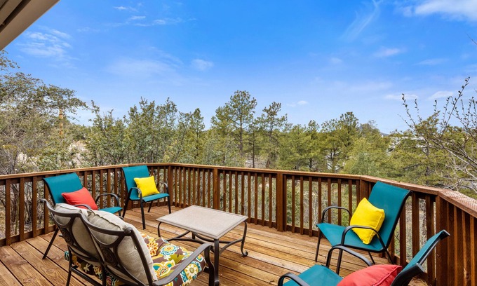 Prescott Cabaña | Mountain View Getaway
