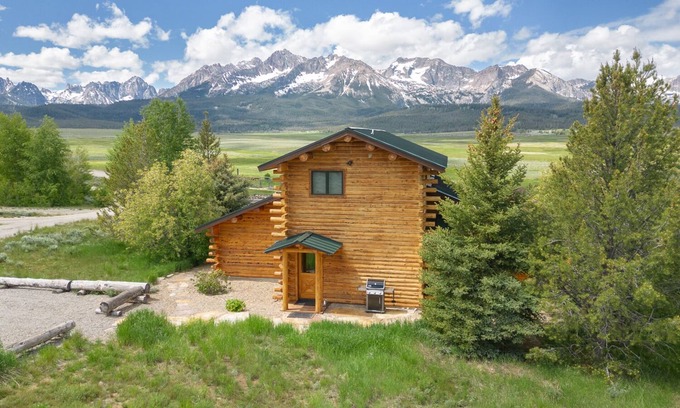 Stanley Cabina | Mountain View Home - Espectaculares vistas a la montaña de diente de sierra