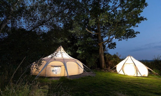 Bromsash Alquiler De RV | Mountain View | Luxe Glamping Oasis! + Hot Tub
