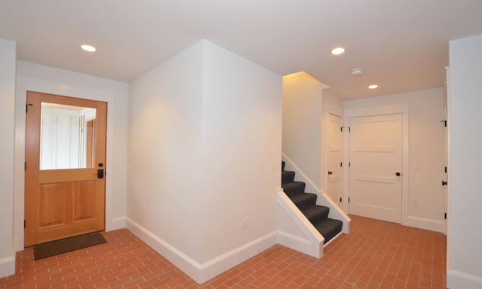 Morrisville Apartamento | Mountain View Rental - breweries, skiing and more! with 360 mountain views!