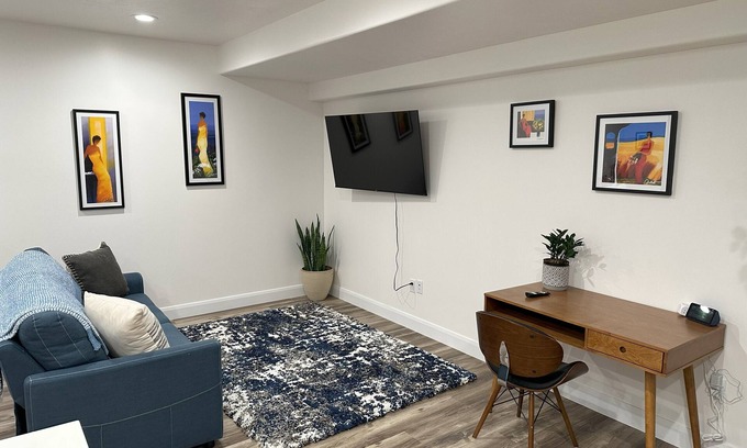 Herriman Apartamento | Mountain-View Studio / Hot Tub / 22 Min to Salt Lake City / Private Entry