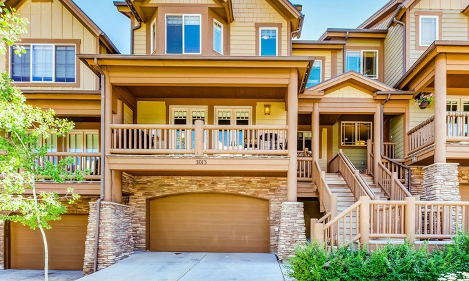 Canyon Links Casa | Mountain-view townhouse with hot tub, balcony, fireplace, grill, & media room