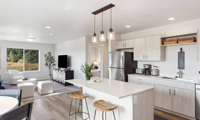 Port Townsend Apartamento | Mountain views on the 3rd floor