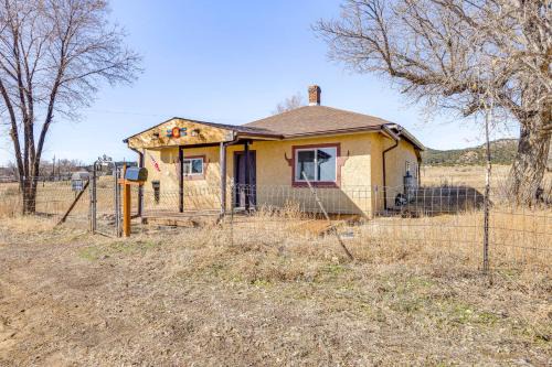 Aguilar Casa | Mountain Views Peaceful Aguilar Getaway!