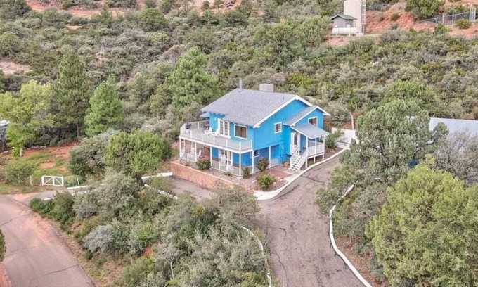 Strawberry Casa | Mountain Views w/ Pool Table, Game Room and BBQ