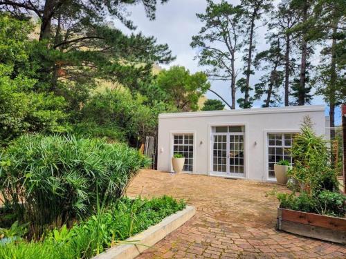 Hout Bay Casa | Mountain Vineyard Cottage