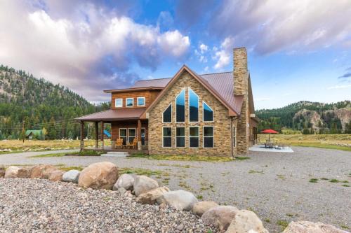 South Fork Casa | MountainAire