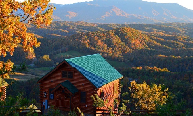 Sevierville Cabina | 'Mountainscape'-Million $ Views en Legacy Mtn. ¡Alquile 4 noches y obtenga la quinta GRATIS!