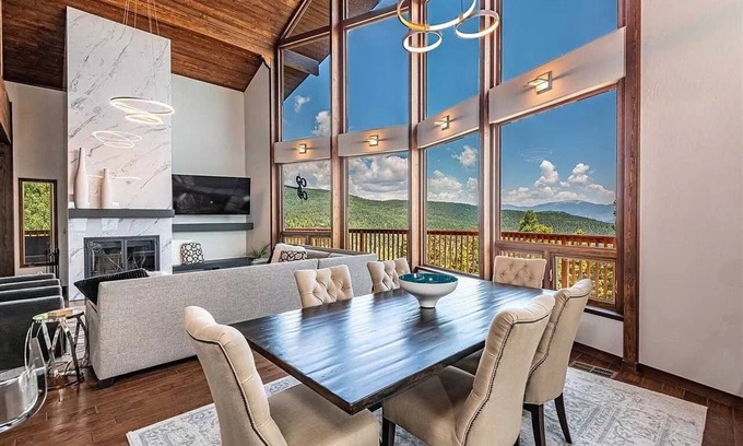 Angel Fire Chalet De Esquí | Mountainside Chalet in Angel Fire