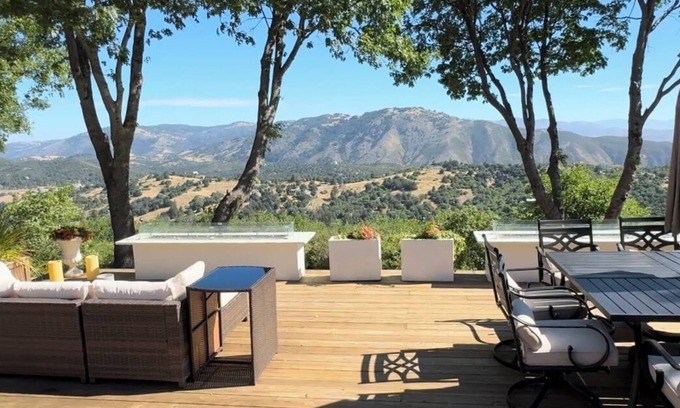 Julian Casa | Mountaintop -Spectacular Views, Private, 20-acre Inner North Star Villa