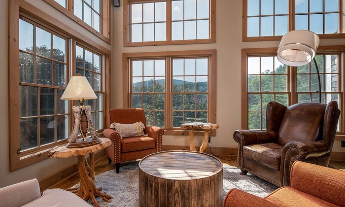 Ludlow Cabina | Mountainview Lodge - Newly Renovated Luxury Home <1 Mile To Okemo!