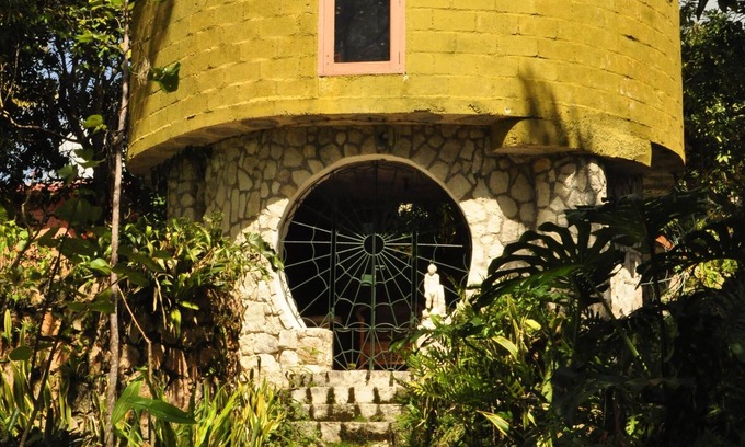 Caledonia Villa | Teatro \ Galería de Mountambrin ~ Un retiro de villa y artista