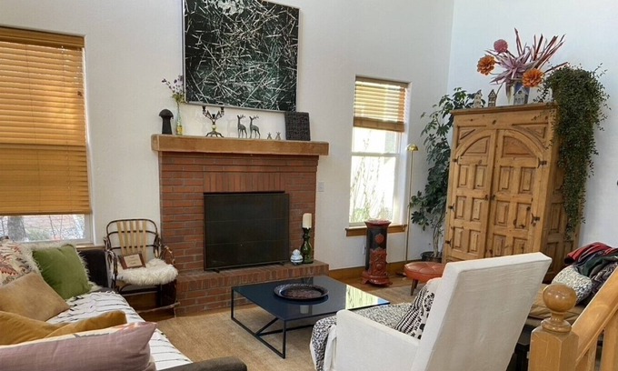 Eagle Casa | Mountian Home Close to Vail Ski Resorts