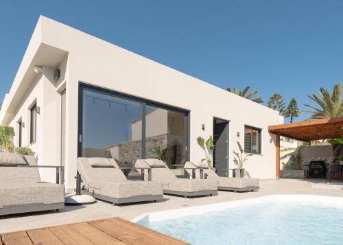 Bali Villa | Mousses Villa, with Pool & Spa Whirlpool by the Beach, By ThinkVilla