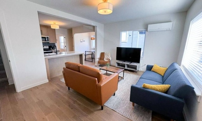 Mississippi District Apartamento | Move-In-Ready Gorgeous 2BR near Japanese Garden