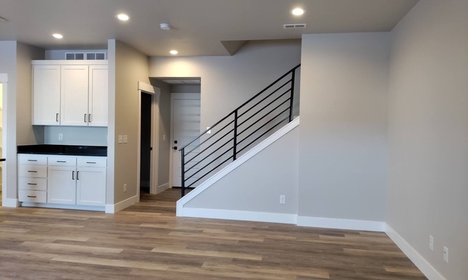 Ammon Casa | Moving to Idaho? New UNFURNISHED 3 B/2.5Ba 1800sqf