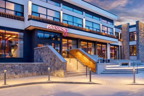 Banff Hotel | Moxy Banff