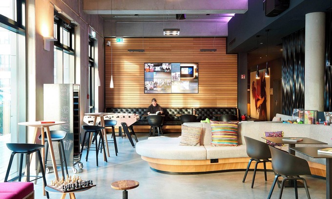 Eschborn Hotel | MOXY Frankfurt Eschborn