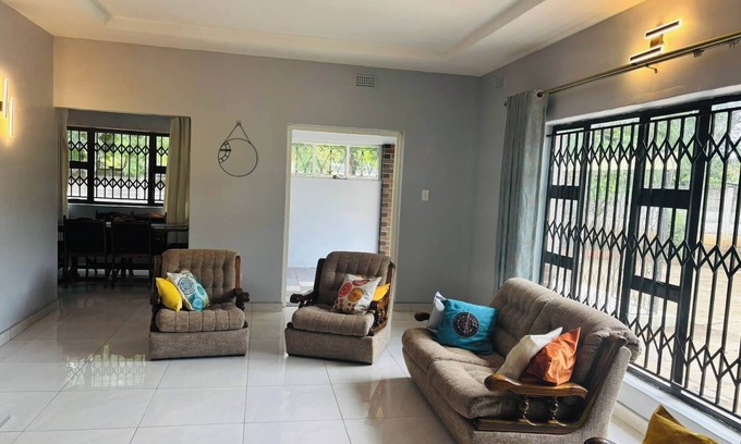 Bulawayo Casa | Mpande - Las Raíces Tu hogar lejos del hogar