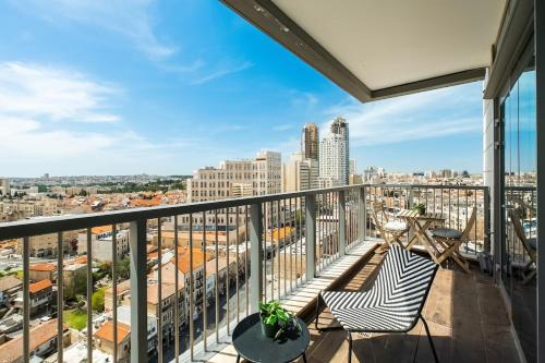 Jerusalem City Centre Apartamento | MR savyon view 2BR with balcony
