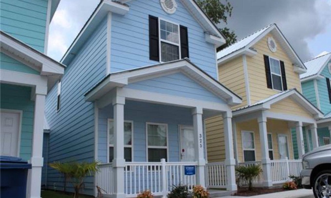 Myrtle Beach Cabaña | MRV25, cabaña de 2 dormitorios en Myrtle Beach, a 1 cuadra de la playa.