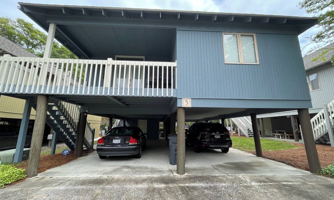 Myrtle Beach Cabaña | Mrytle Beach Family Cottage, off maison Dr, 2 blocks from beach, 3Bedroom, 2Bath
