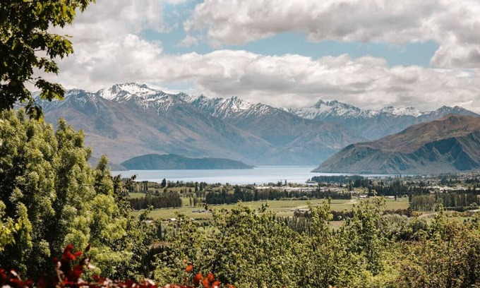 Bendigo Casa | Gran residencia privada con capacidad para 10 personas con impresionantes vistas al lago y la montaña