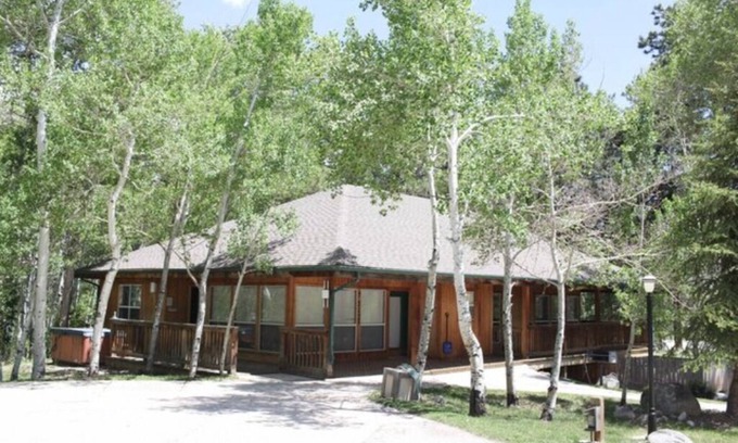 Salida Chalet De Esquí | Mt. Columbia Chalet at Creekside Chalets