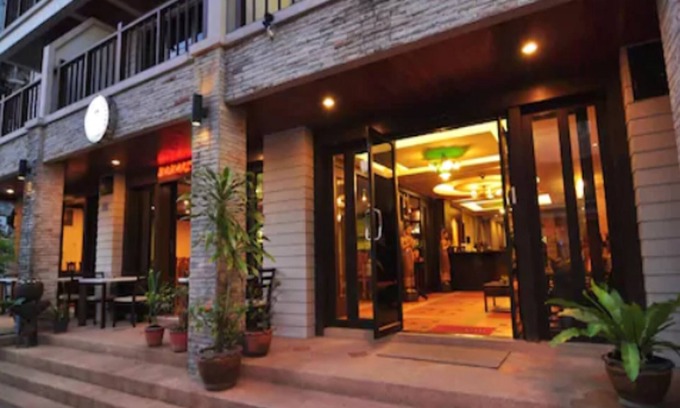 Patong Hotel | MT Hotel Patong