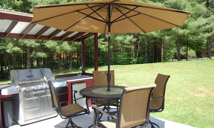 Carroll Casa | Mt Washington Home Escape W / Jacuzzi: Se admiten mascotas con patio privado