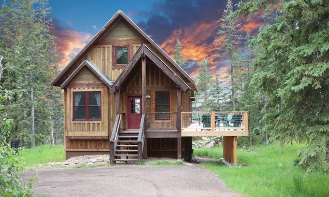 Lead Cabina | Mtn Cabin*Spa*Arcade*ATV*Hiking*Trails*Exploring