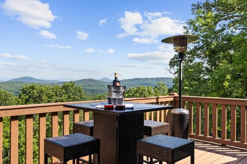 Morganton Casa | Mtn View and Game Room in Morganton Spacious Cabin!