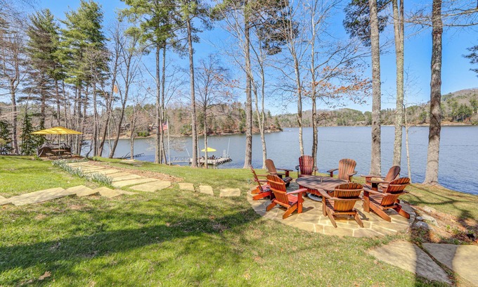 Cullowhee Casa | Mtn-View Home on Lake Glenville w/Dock