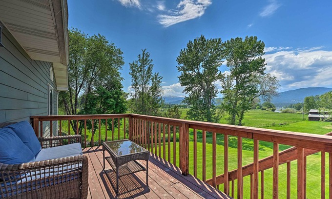 Missoula Condominio | Mtn-View Missoula Unit ~ 16 Miles from Snowbowl!